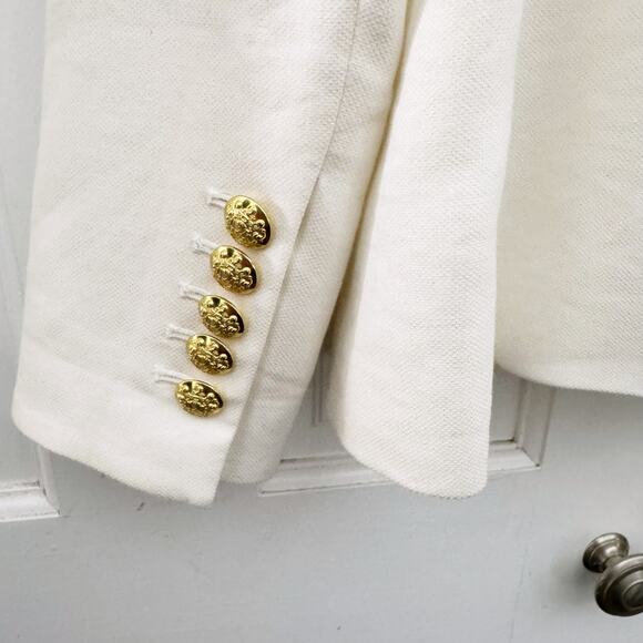 Veronica Beard Miller Linen Dickey Jacket in Off White - Picture 11 of 15